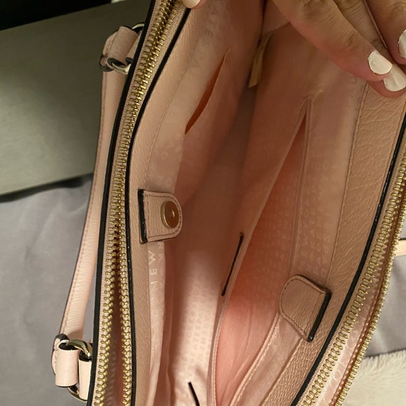 Kate Spade Tote - Picture 6 of 6